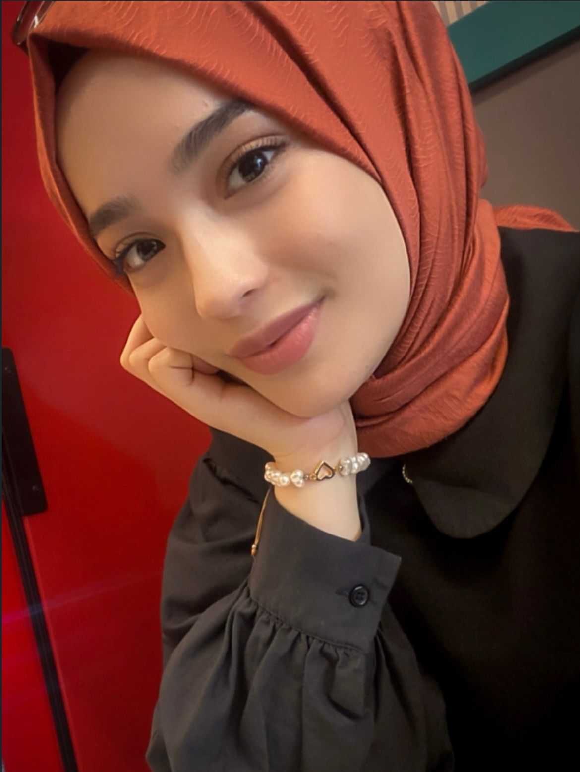 Dağarcık İranlı Escort Bayan Vildan