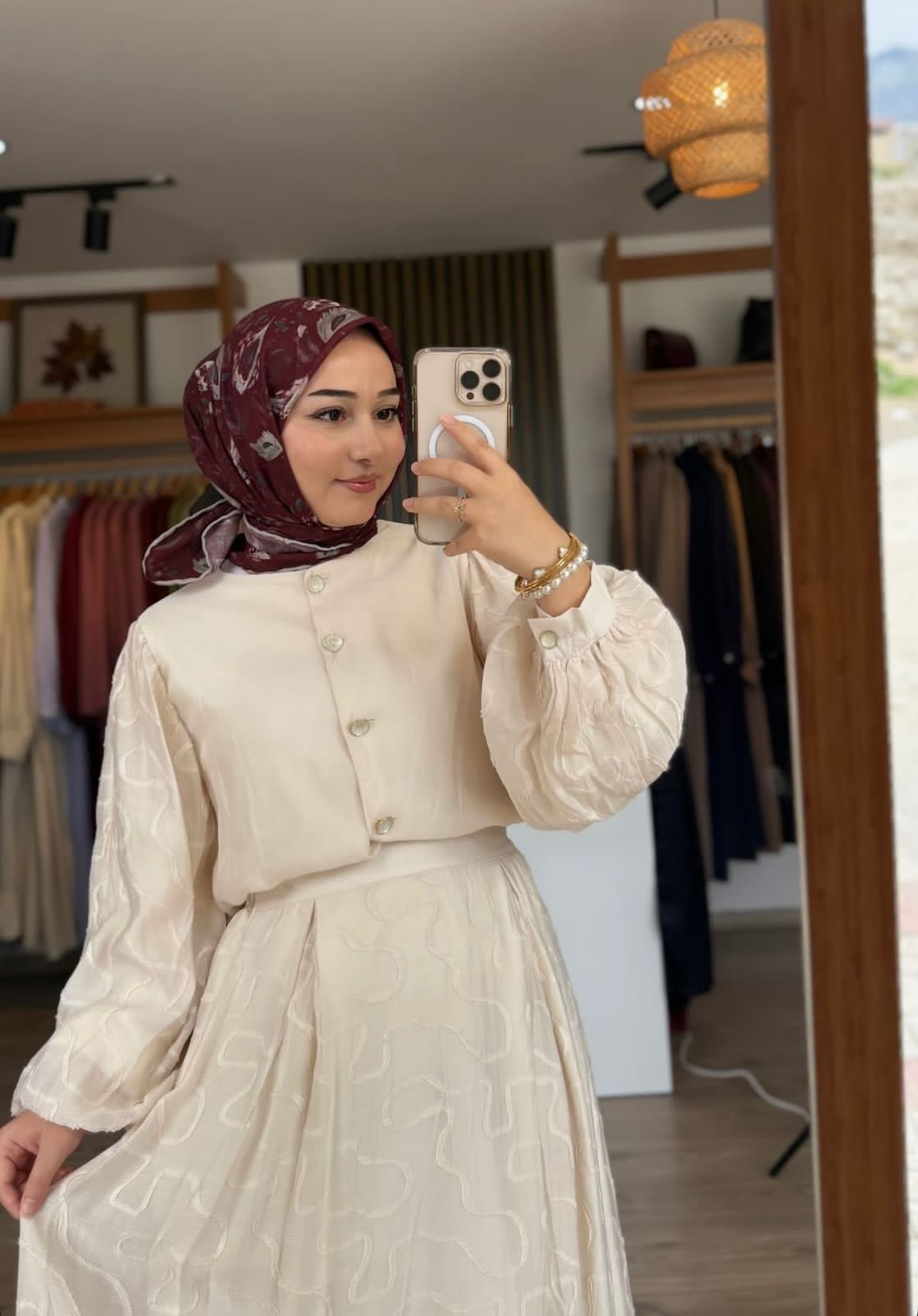 Manca Sadık Bir Kadın Escort Leman