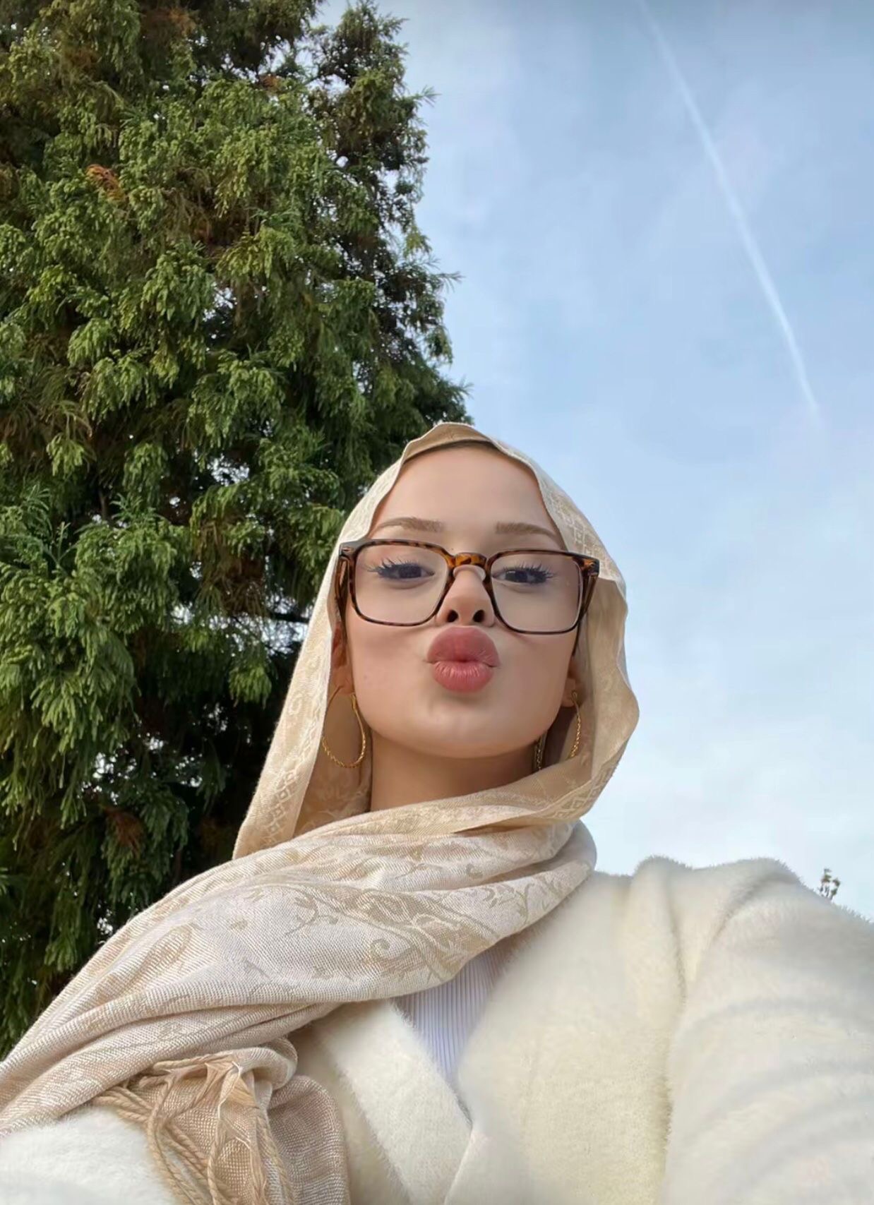 Menderes Masöz Escort Bayan İpek