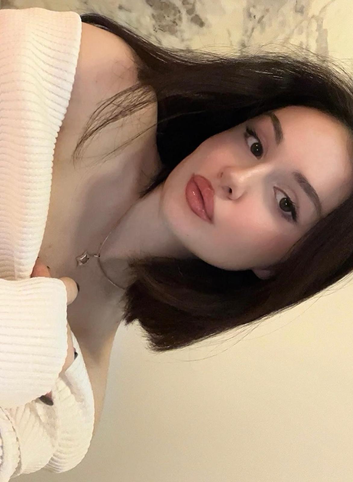 Kayadibi Arabada Görüşen Bayan Escort Zehra